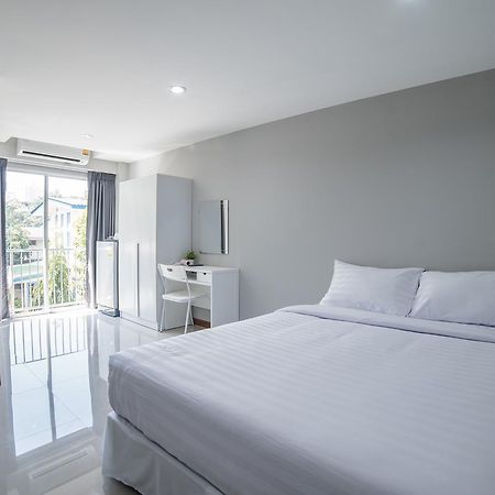 S44Room Bangkok Exterior photo