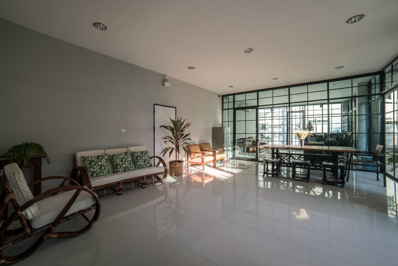 S44Room Bangkok Exterior photo