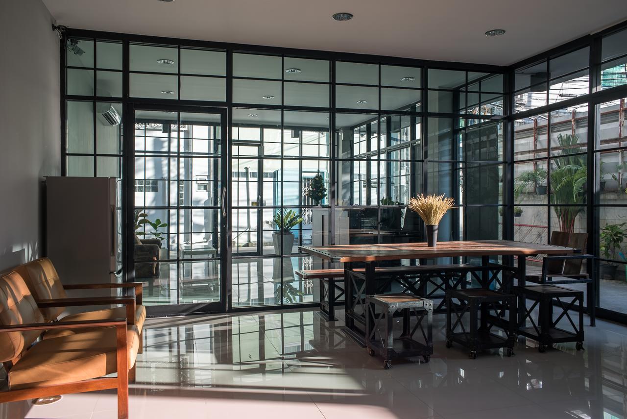 S44Room Bangkok Exterior photo